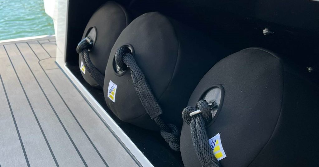 Inflatable fenders with logo