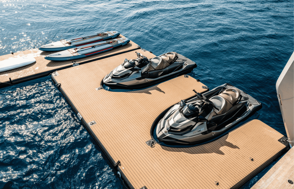Inflatable jetski docking