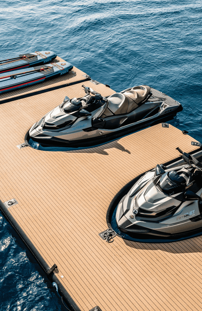 Inflatable jetski docking